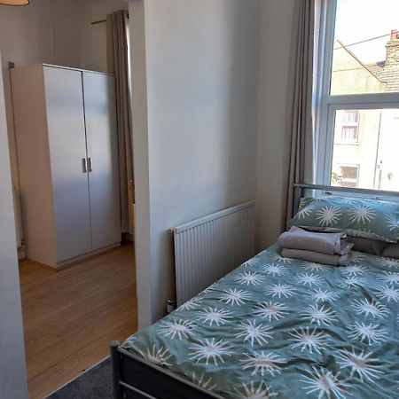 Seven Spots London Apartment ภายนอก รูปภาพ